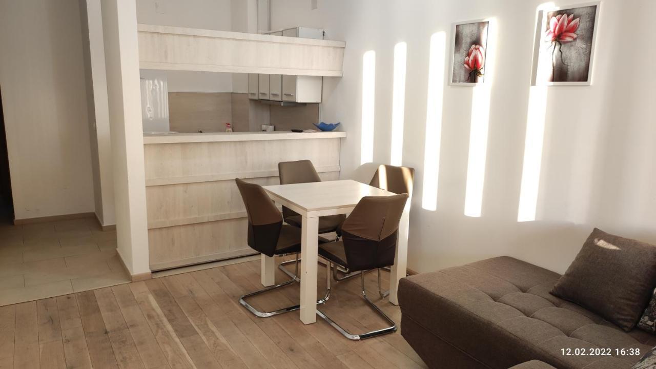 Apartments Beatrice Rafajlovići Εξωτερικό φωτογραφία