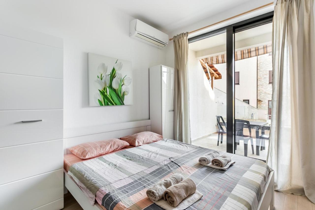 Apartments Beatrice Rafajlovići Εξωτερικό φωτογραφία