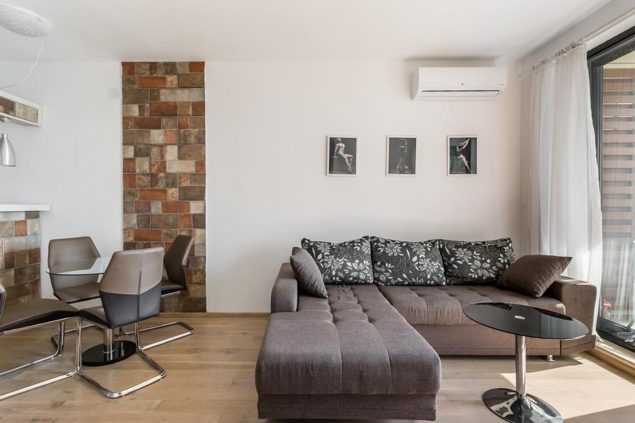 Apartments Beatrice Rafajlovići Εξωτερικό φωτογραφία