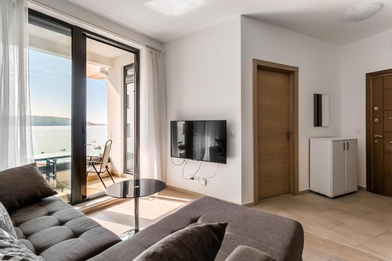 Apartments Beatrice Rafajlovići Εξωτερικό φωτογραφία