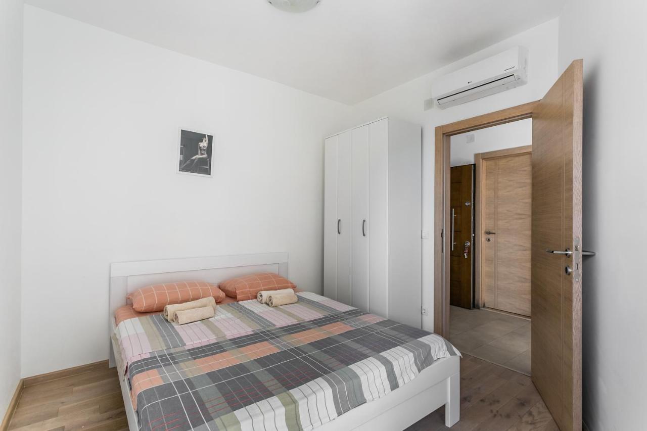 Apartments Beatrice Rafajlovići Εξωτερικό φωτογραφία
